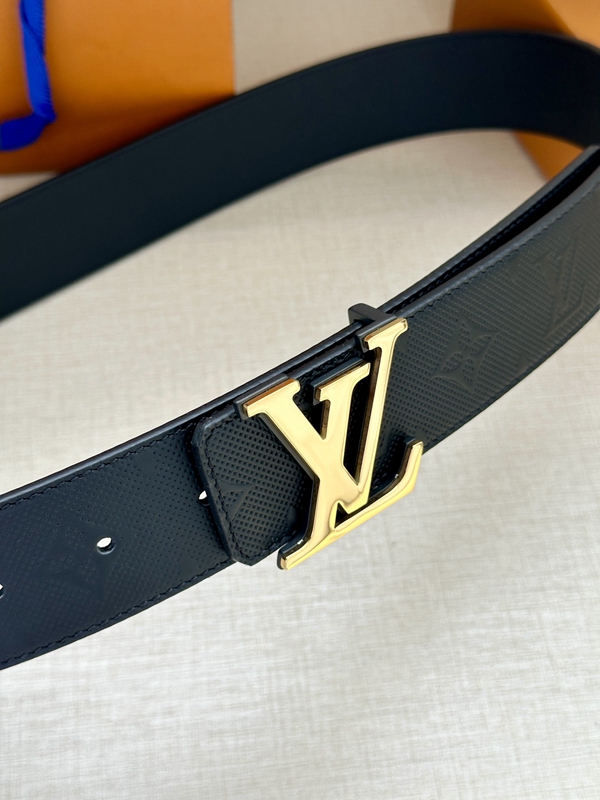 激安ルイヴィトンベルト背面デザイン